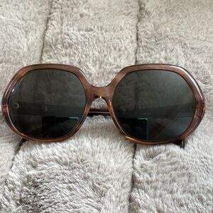 Elegant Brown Sunglasses